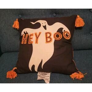 2019 Target Hyde & EEK HalloweenHey Boo Ghost Square Pillow with Tassels Black